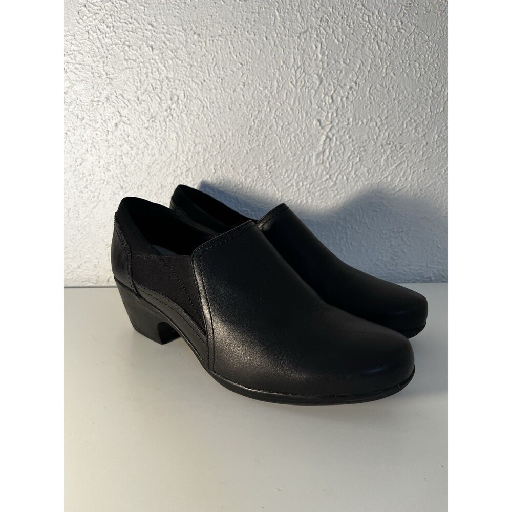 Clarks Collection Black Leather Ultimate Comfort Slip-On Loafers - Size 8.5